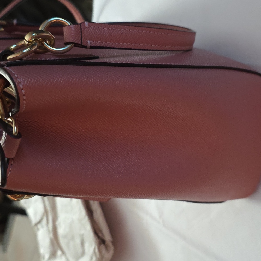 Coach 'Minetta' Crossbody - Picture 10 of 11